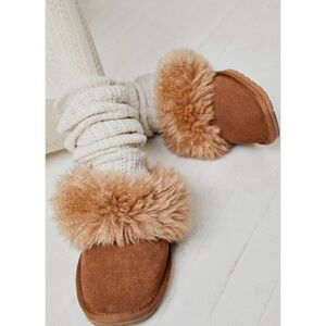 Emu x Free People Jolie Curly Slides